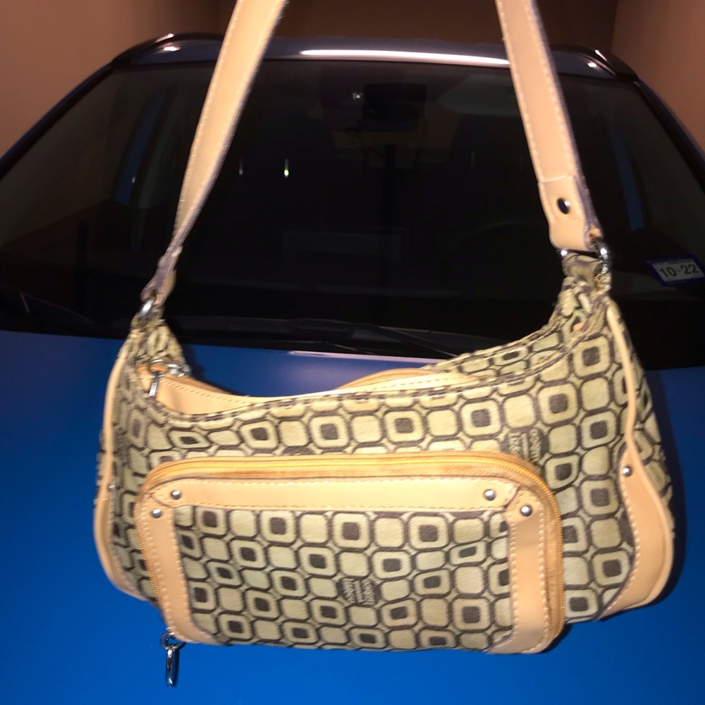 Vintage shoulder purse